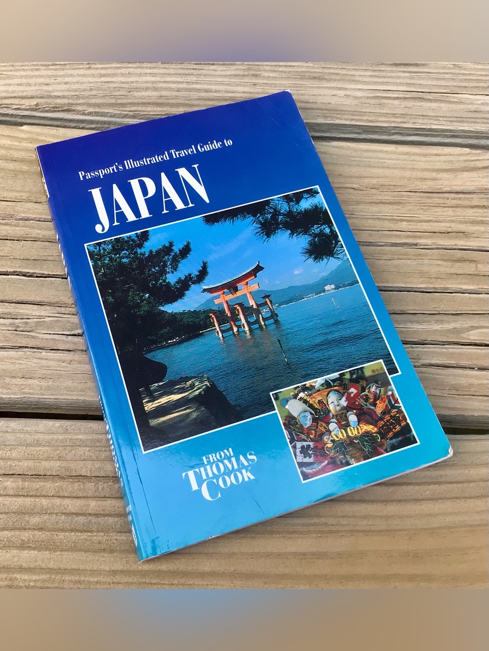 Passports Illustrated Travel Guide To Japan Color Pages Maps Information Book